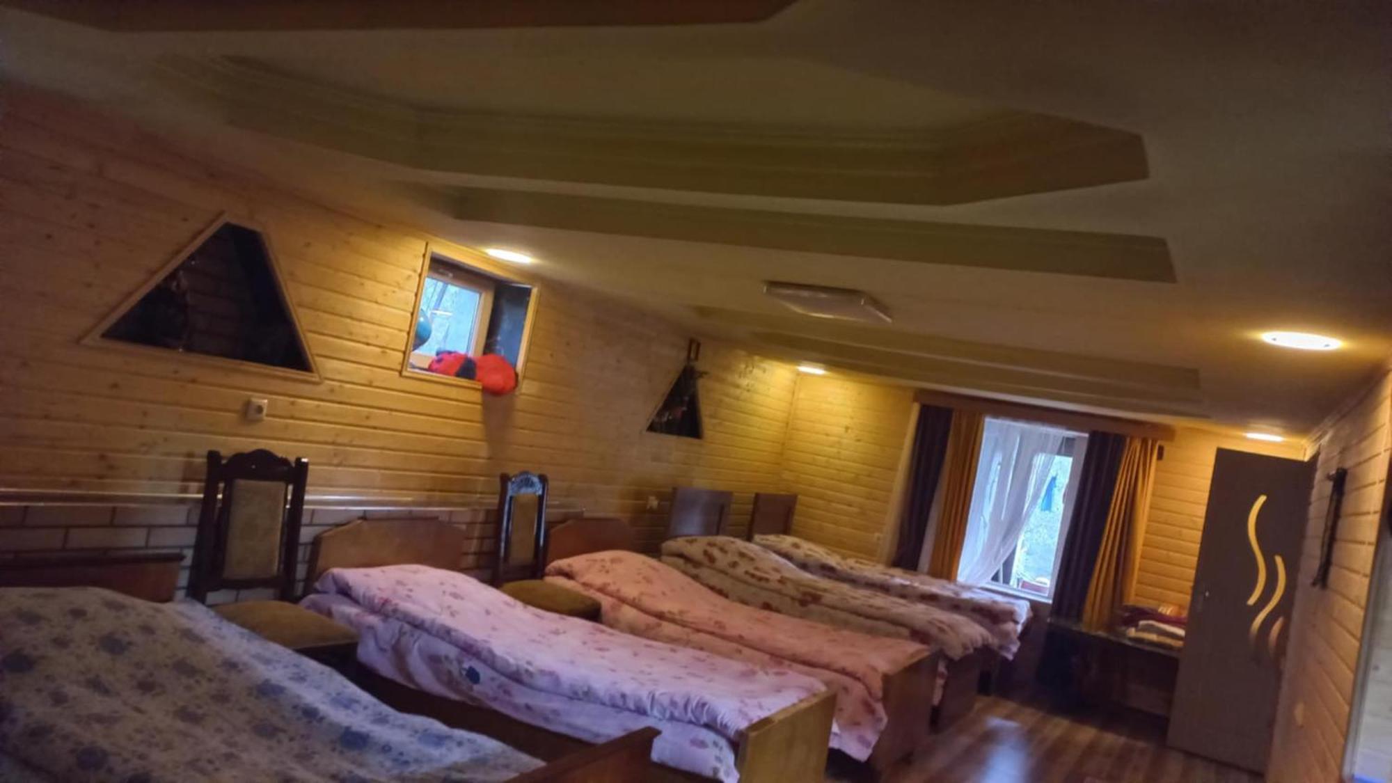 Bezengi Guest House Lalkhori Eksteriør billede